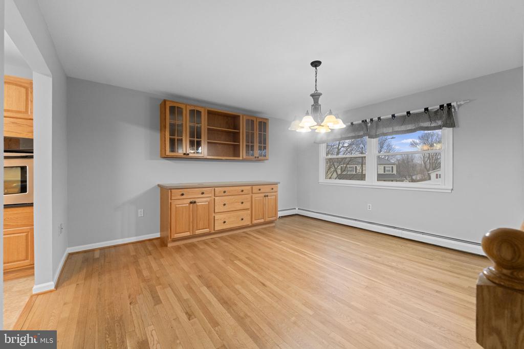 13200 HAWTHORN LANE