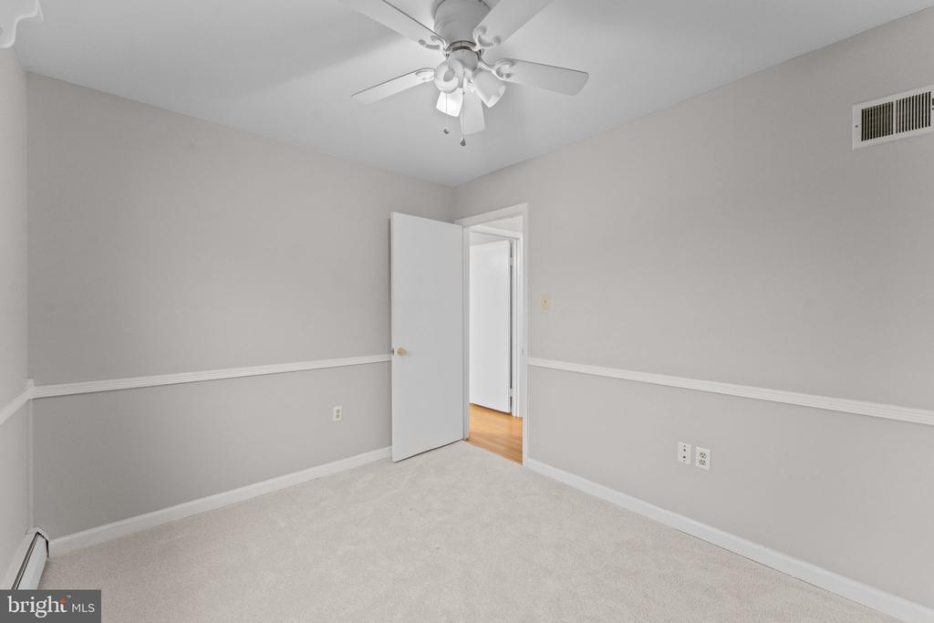 13200 HAWTHORN LANE