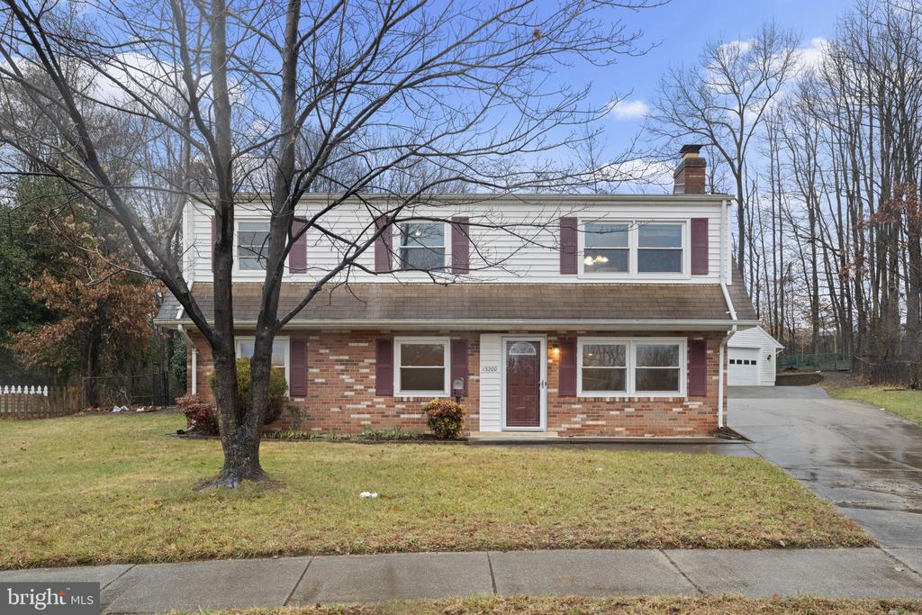 13200 HAWTHORN LANE