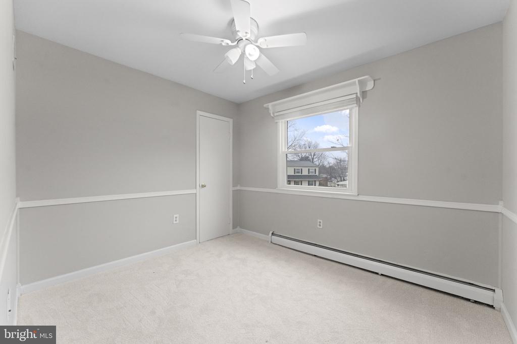 13200 HAWTHORN LANE