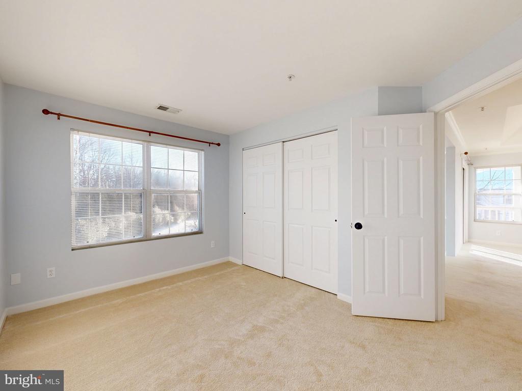 14196 CUDDY LOOP 304