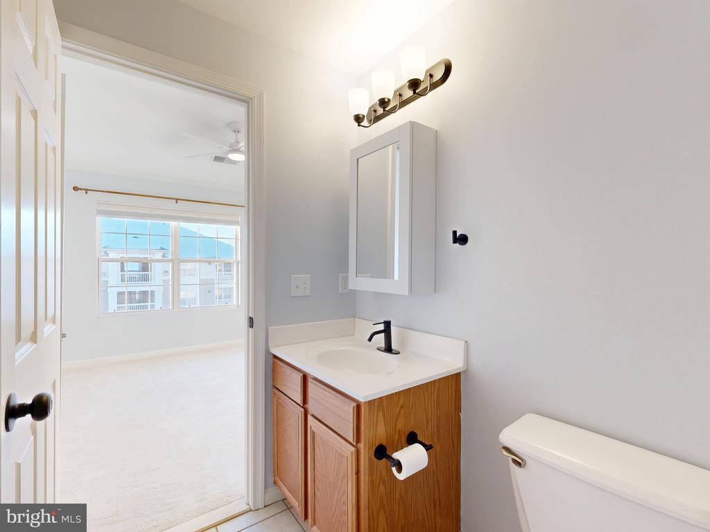 14196 CUDDY LOOP 304