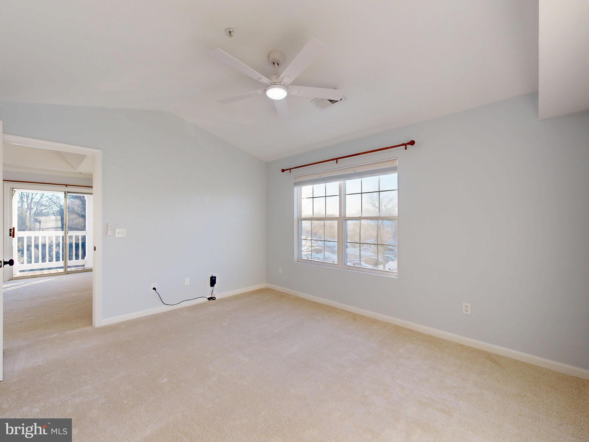 14196 CUDDY LOOP 304