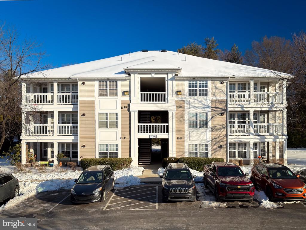 14196 CUDDY LOOP 304