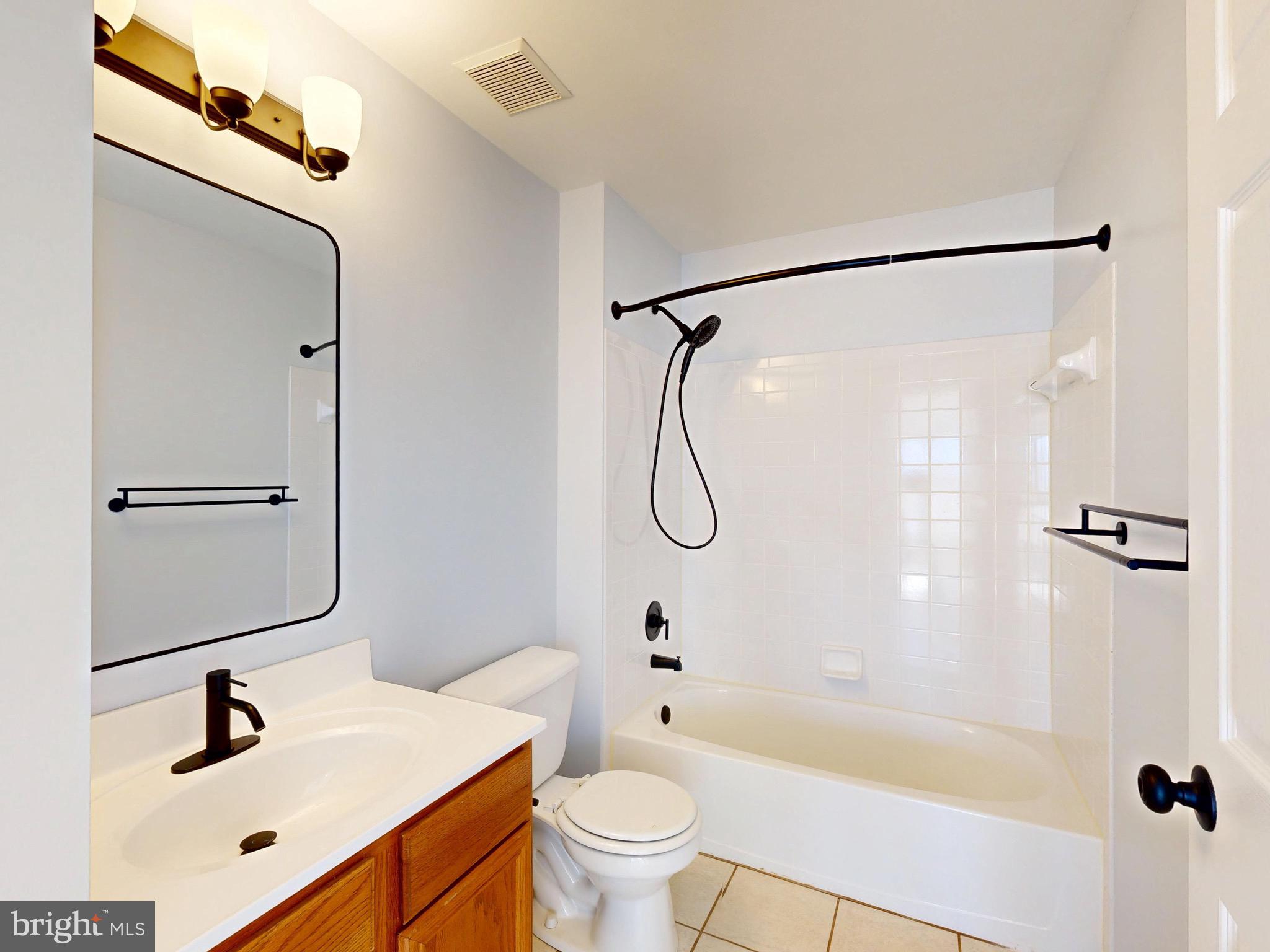 14196 CUDDY LOOP 304