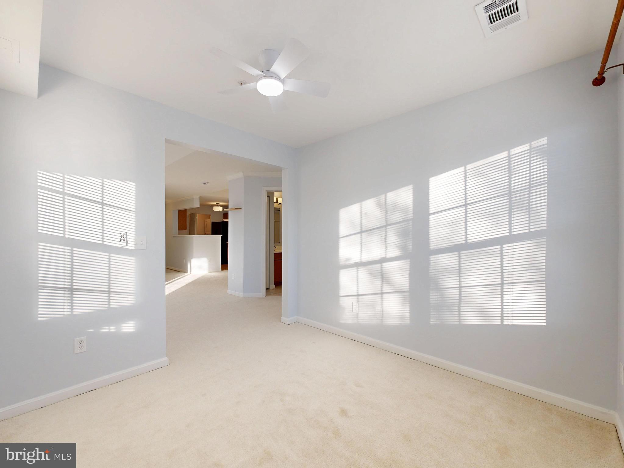 14196 CUDDY LOOP 304