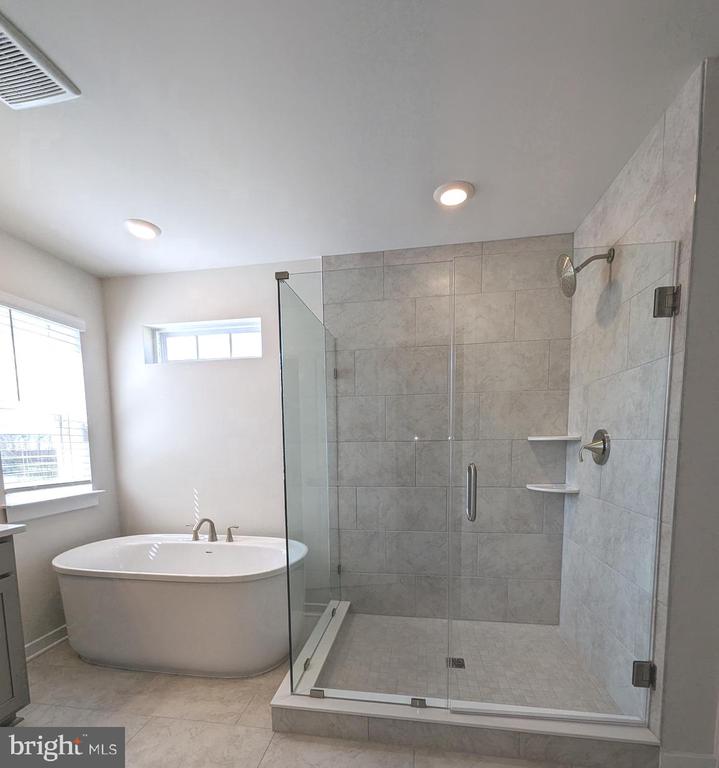 14972 WALTER ROBINSON LANE