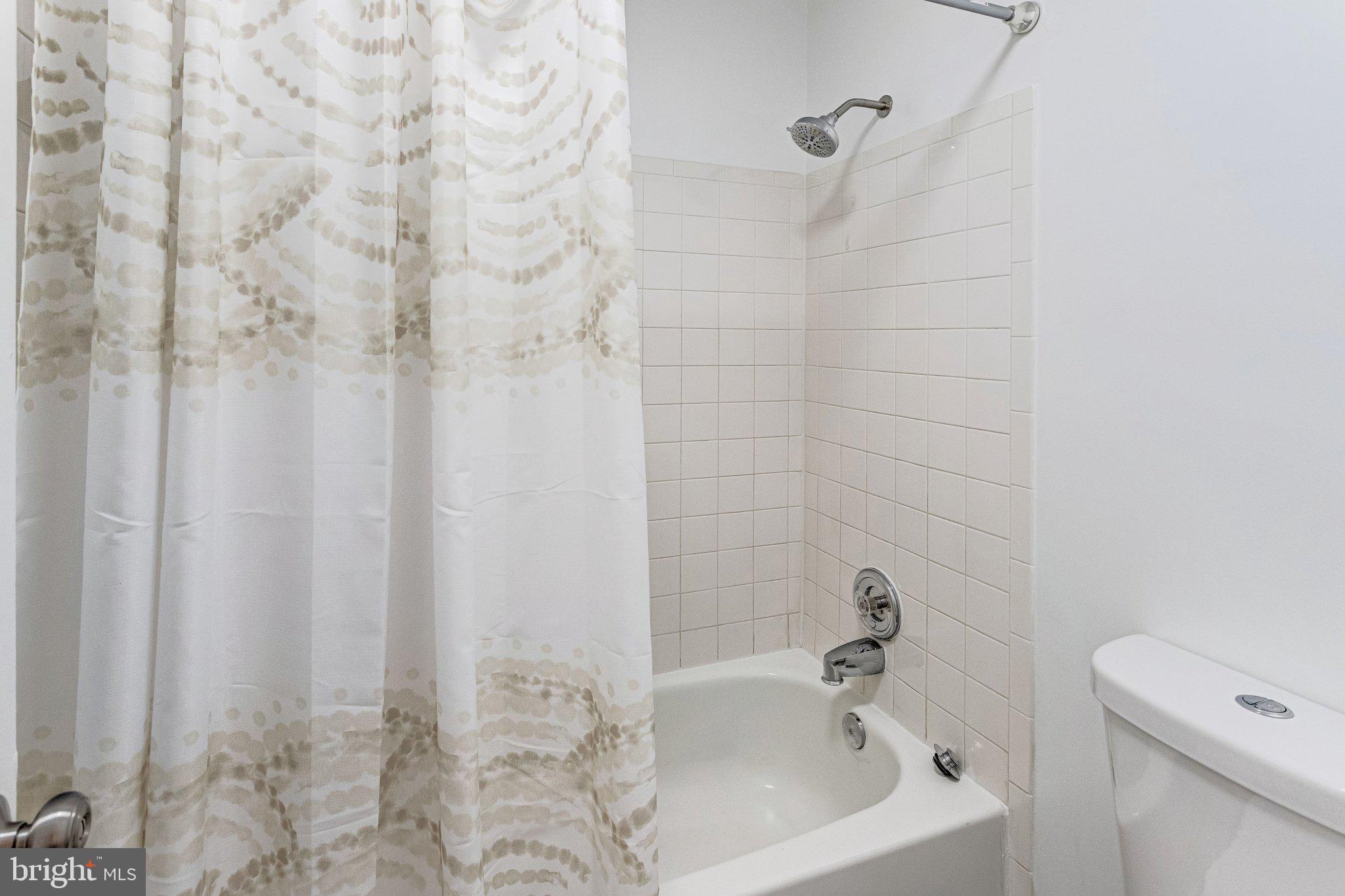 1856 FORT PULASKI COURT