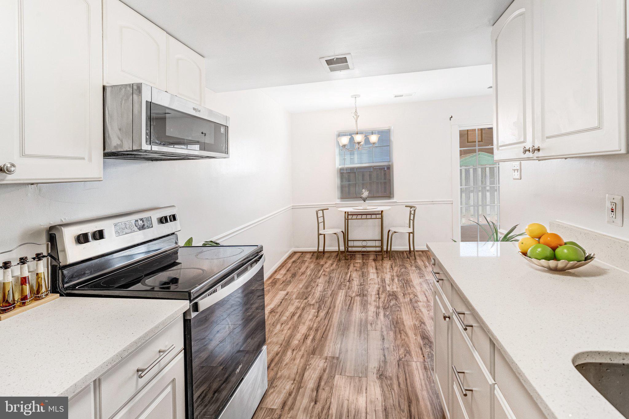 1856 FORT PULASKI COURT