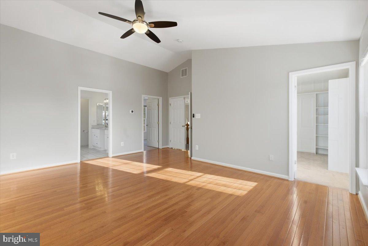 1505 SPOONBILL COURT