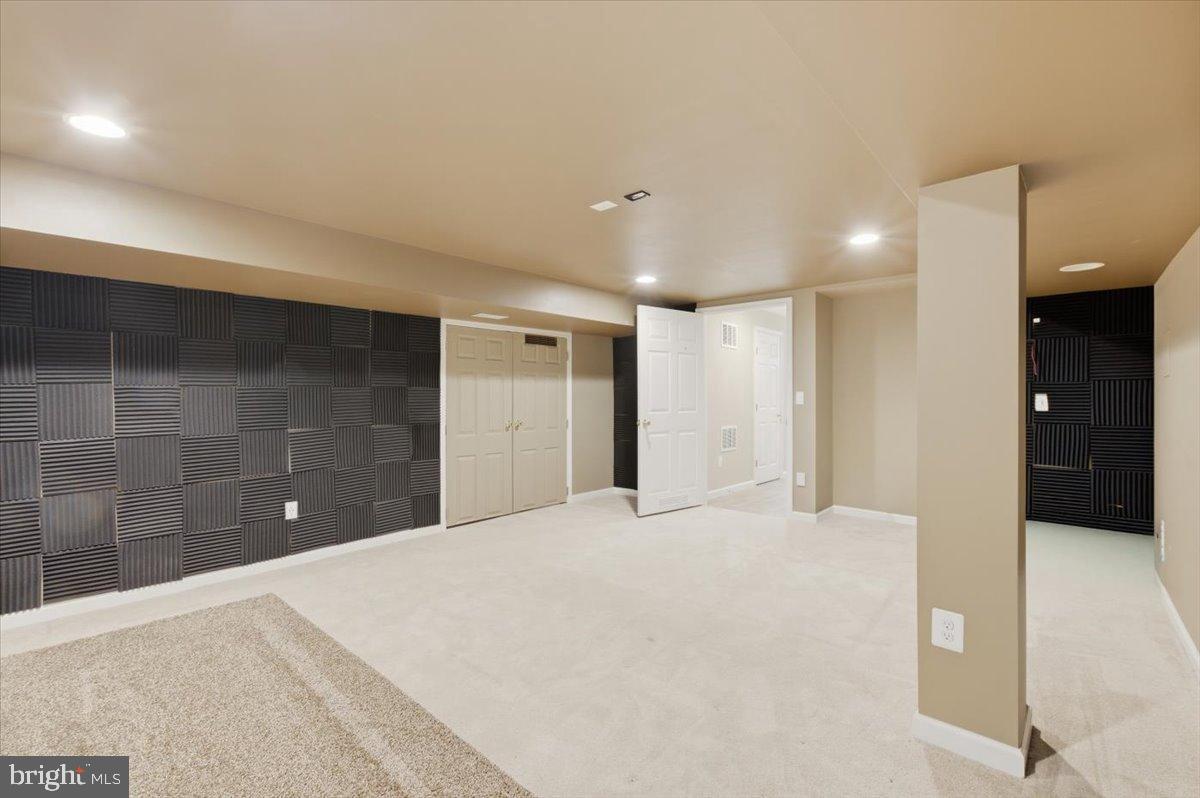 1505 SPOONBILL COURT