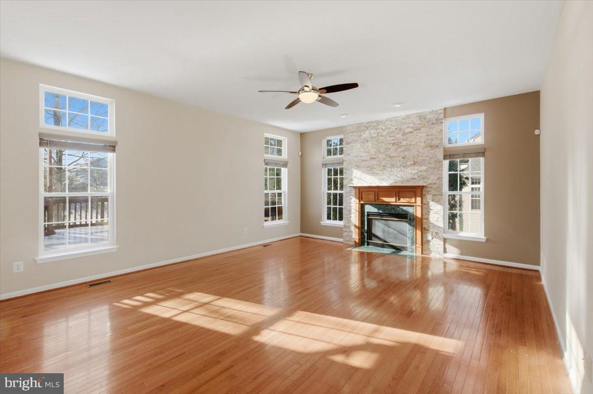 1505 SPOONBILL COURT