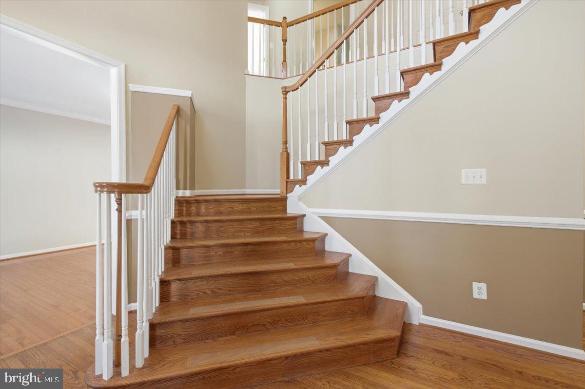 1505 SPOONBILL COURT