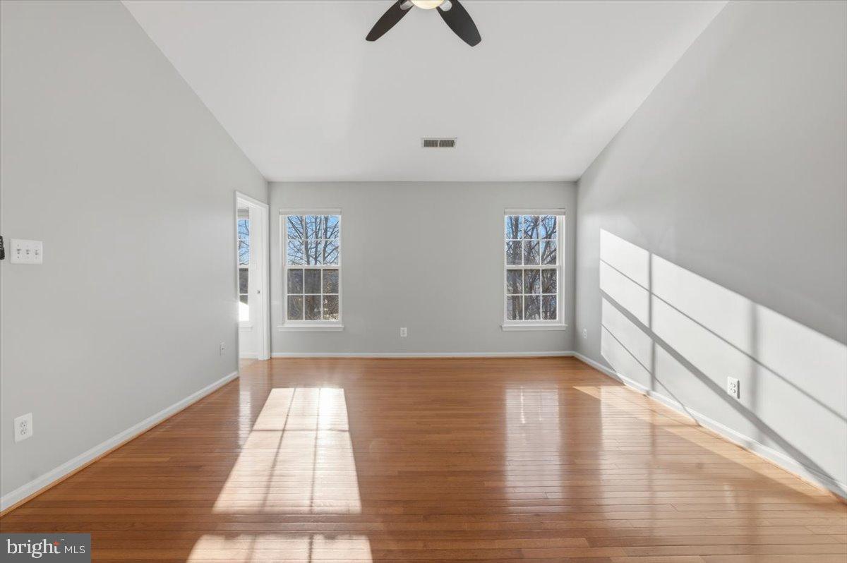 1505 SPOONBILL COURT