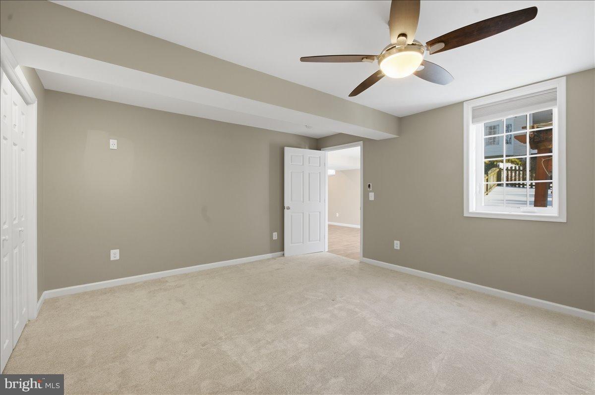 1505 SPOONBILL COURT