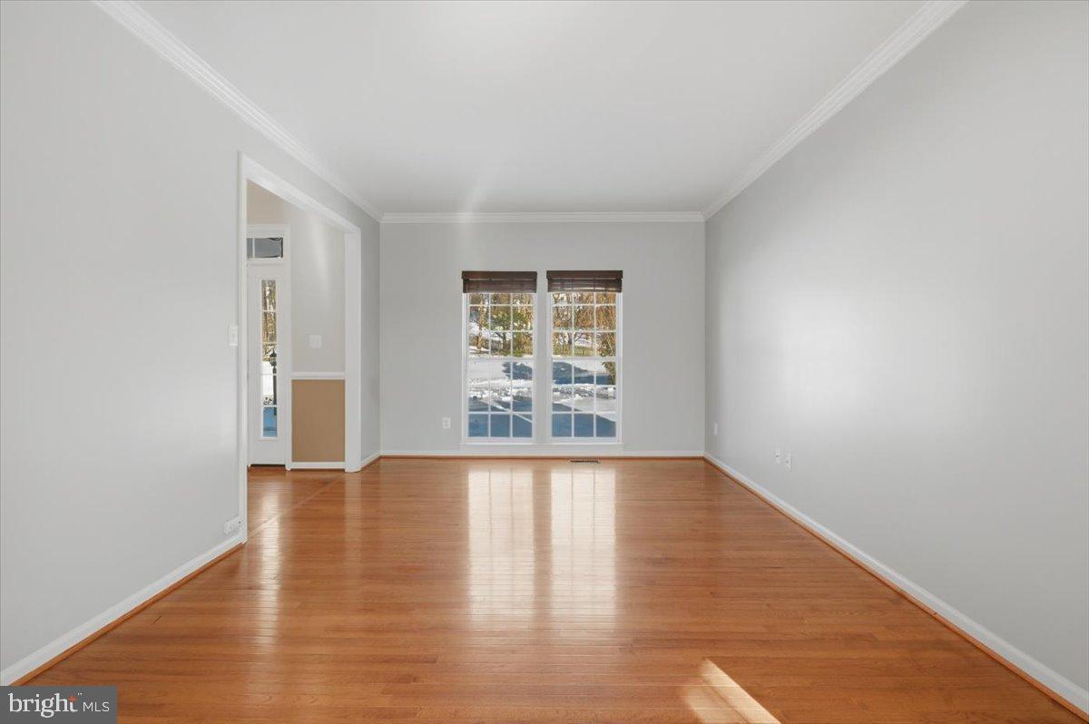 1505 SPOONBILL COURT