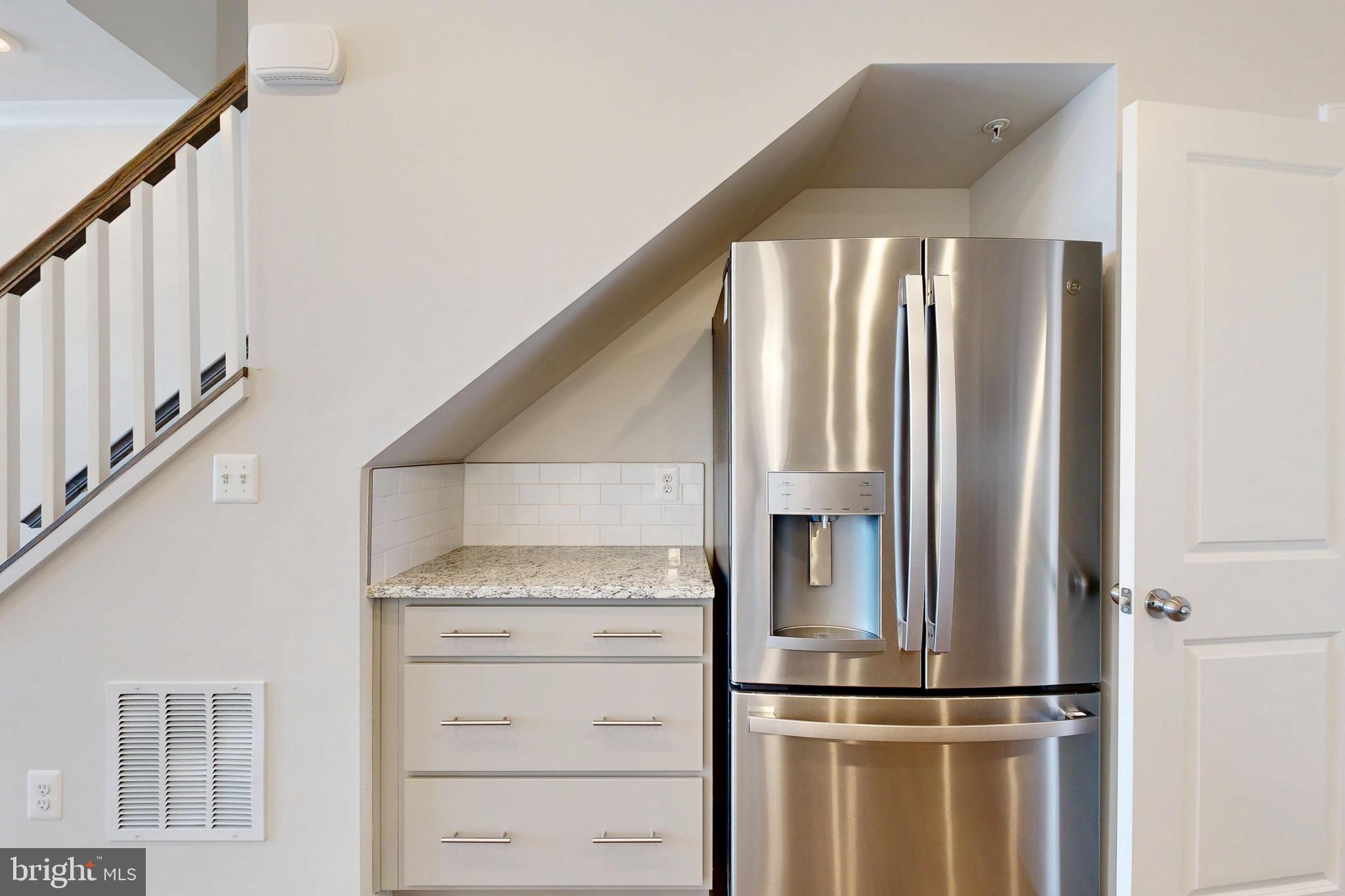 2375 STEPHANIE TESSA LANE