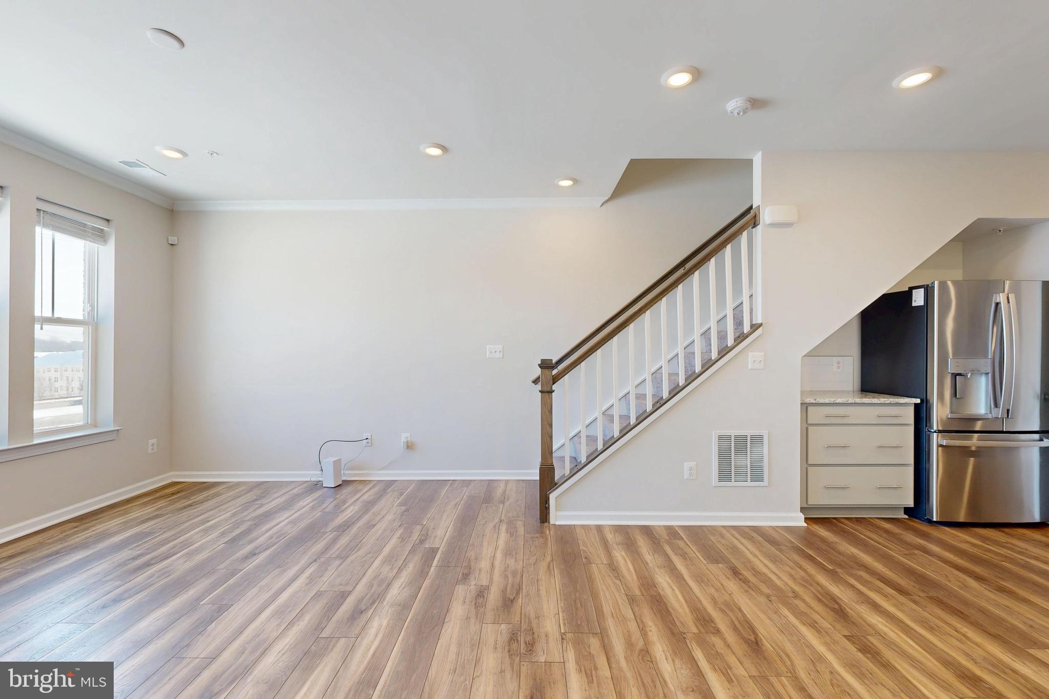 2375 STEPHANIE TESSA LANE