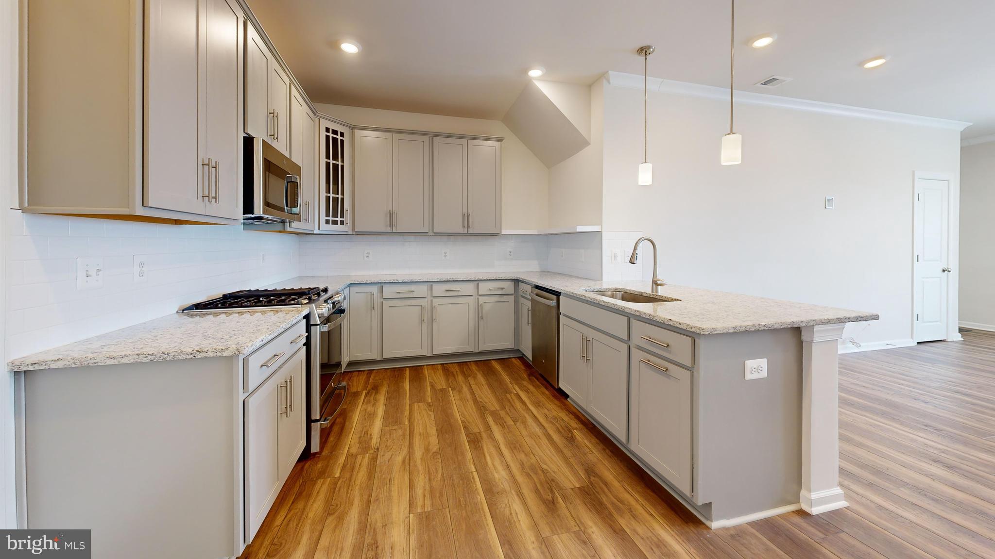 2375 STEPHANIE TESSA LANE