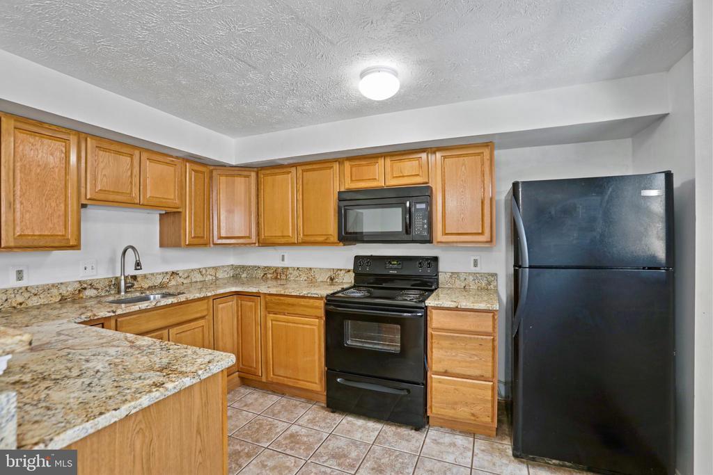 3454 VALE COURT