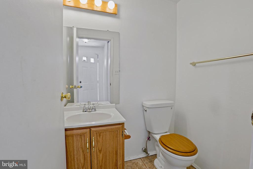 3454 VALE COURT