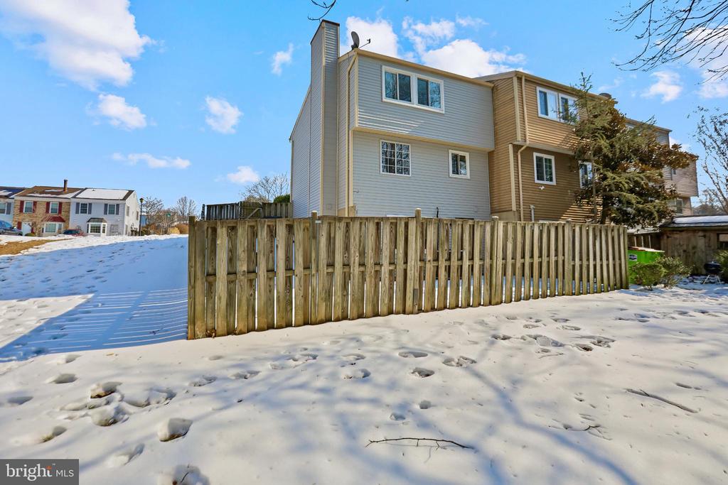 3454 VALE COURT