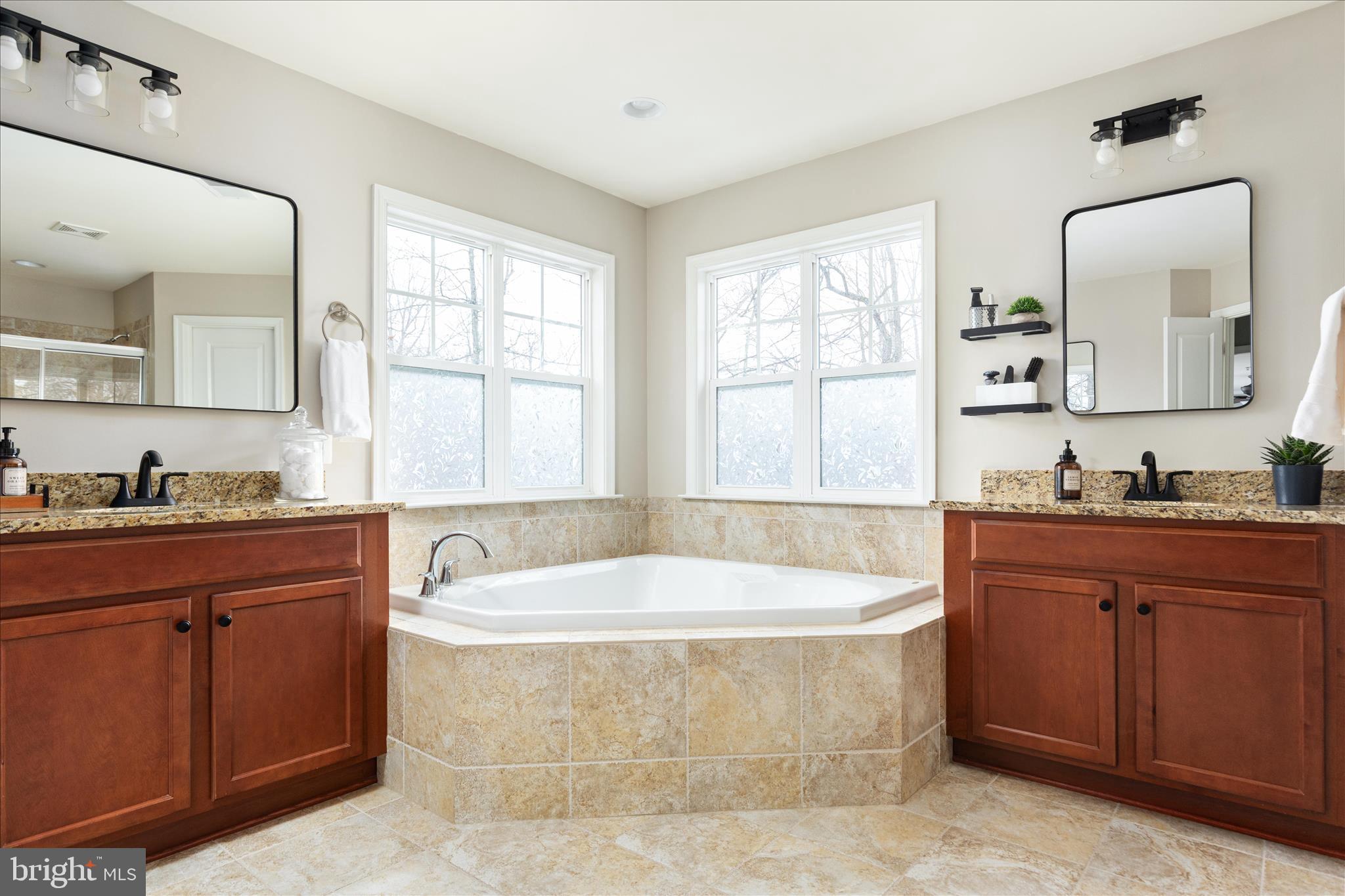 14354 NORTHBROOK LANE