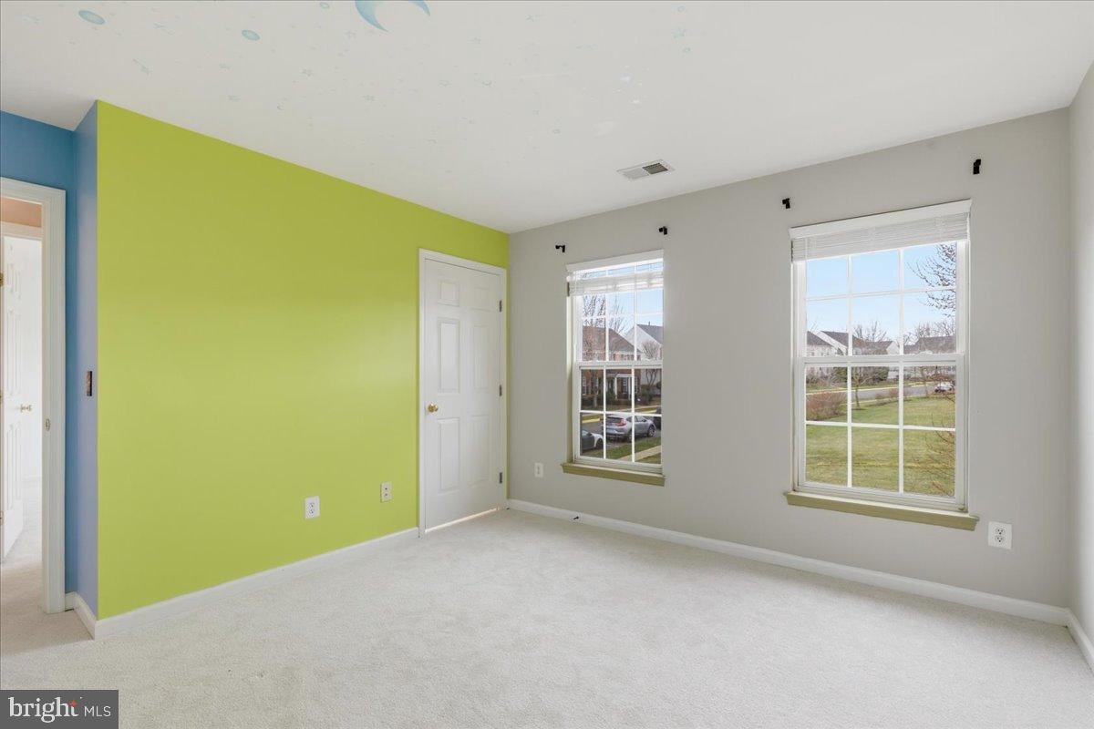 17037 LOFTRIDGE LANE