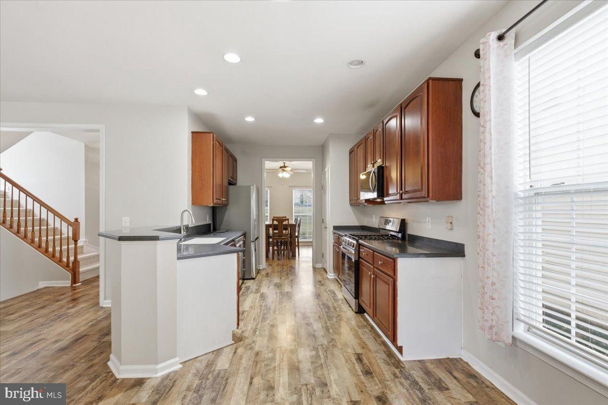 17037 LOFTRIDGE LANE