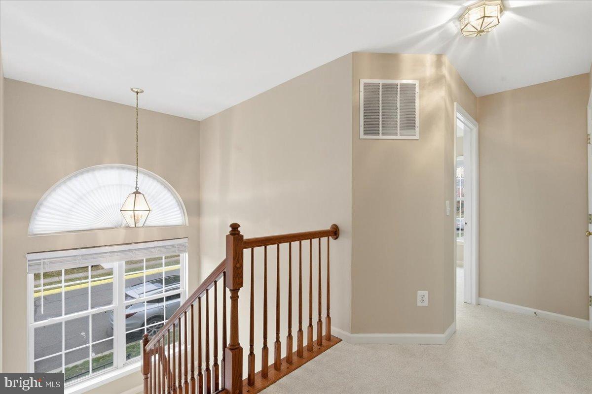 17037 LOFTRIDGE LANE