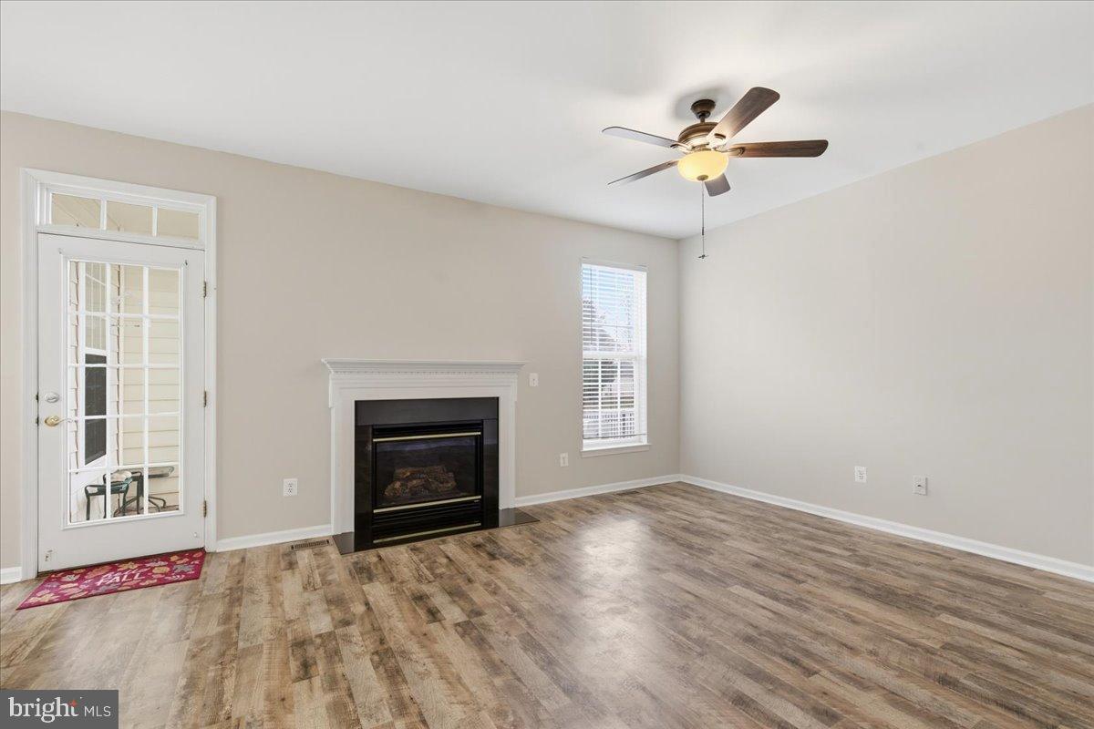 17037 LOFTRIDGE LANE