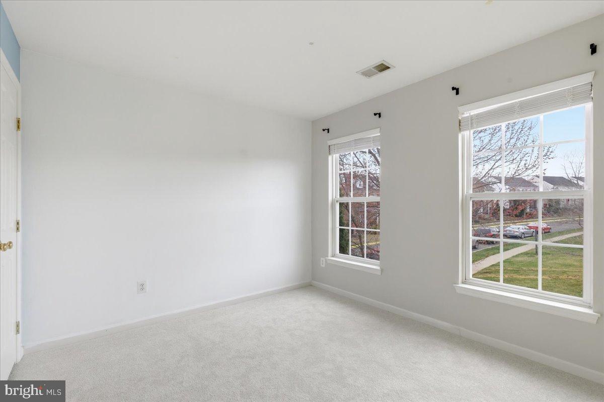 17037 LOFTRIDGE LANE