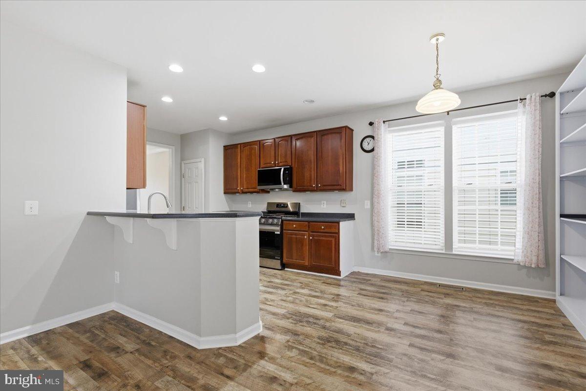 17037 LOFTRIDGE LANE