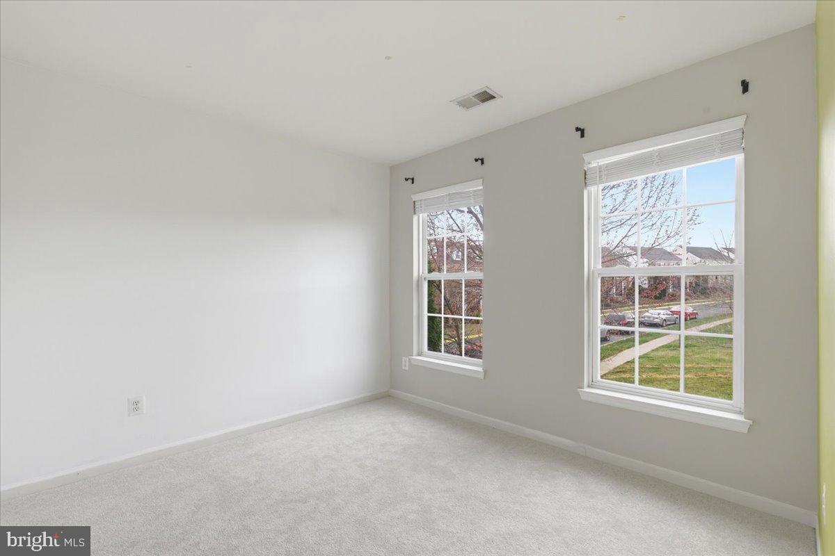 17037 LOFTRIDGE LANE