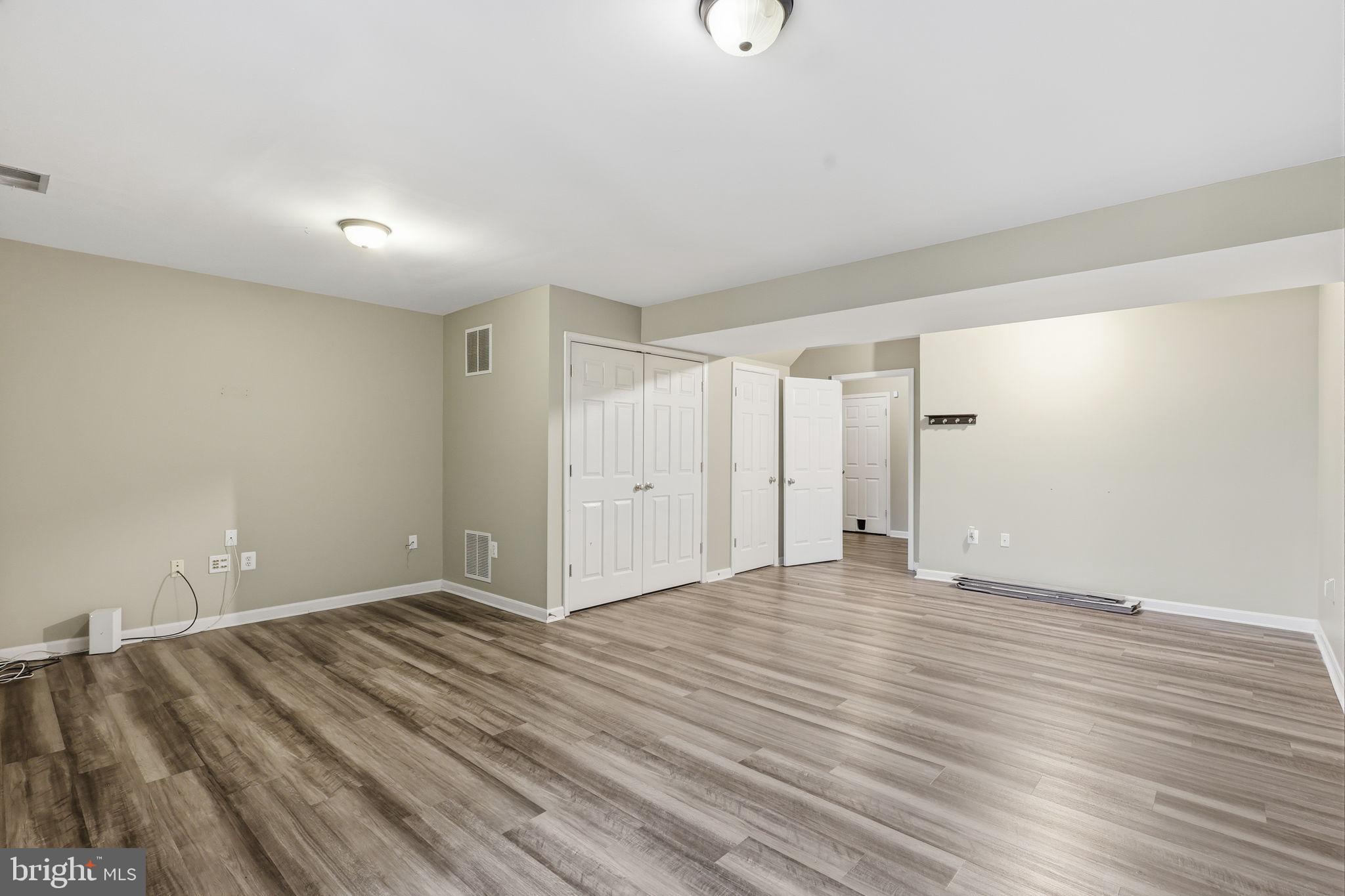 14236 HUNTERS RUN WAY