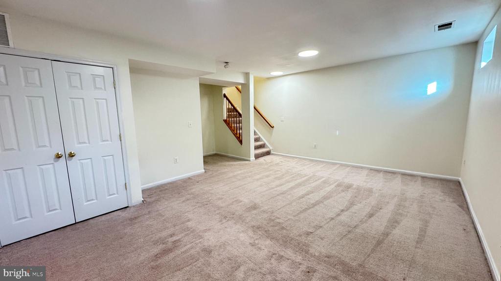 9611 NORMANTON WAY