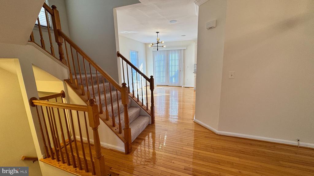 9611 NORMANTON WAY