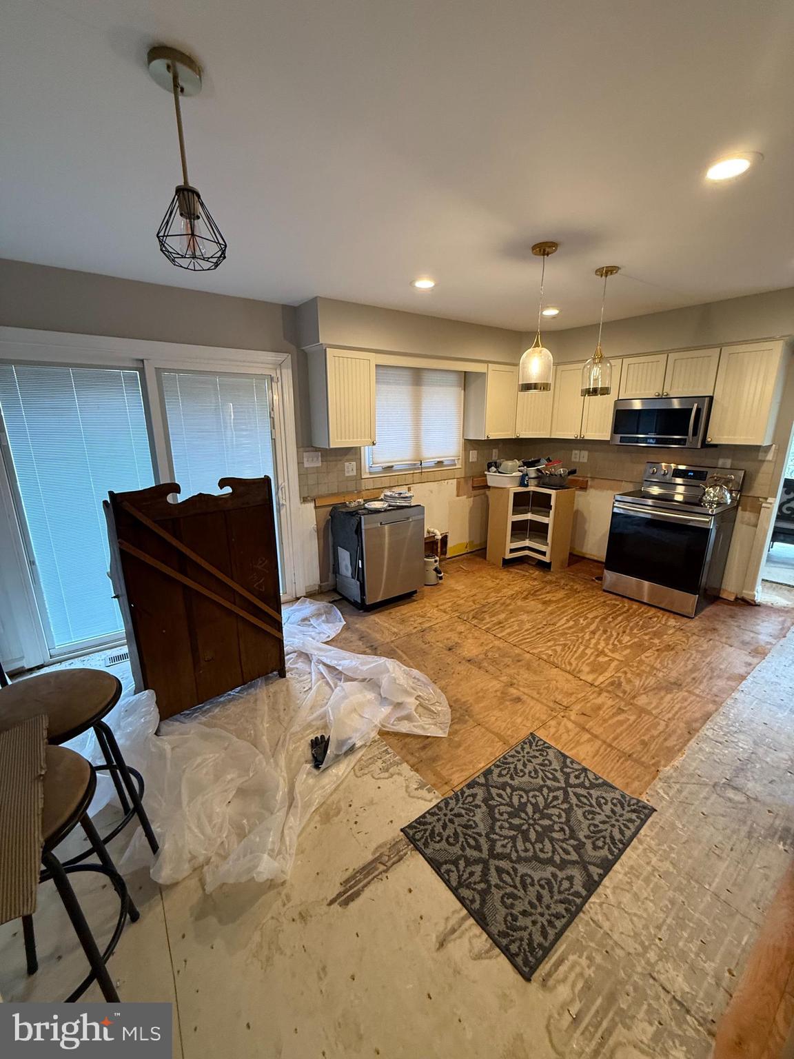 5306 DAVIS FORD ROAD