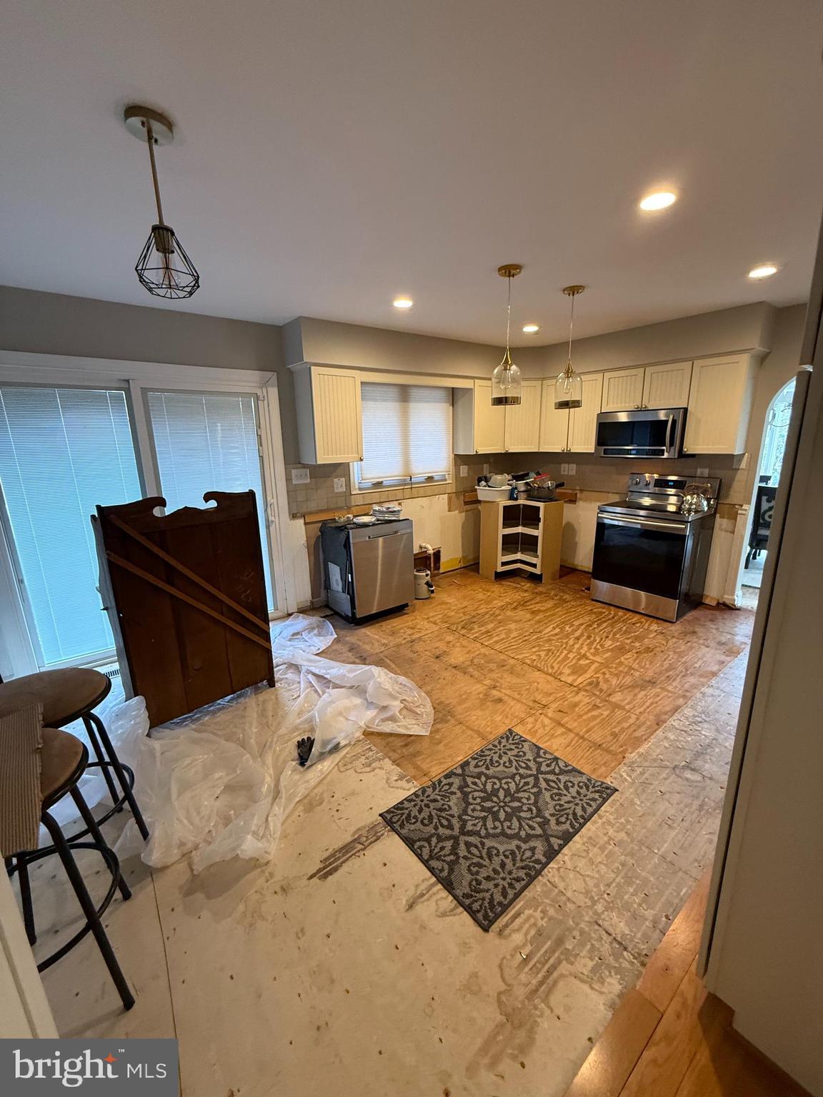 5306 DAVIS FORD ROAD