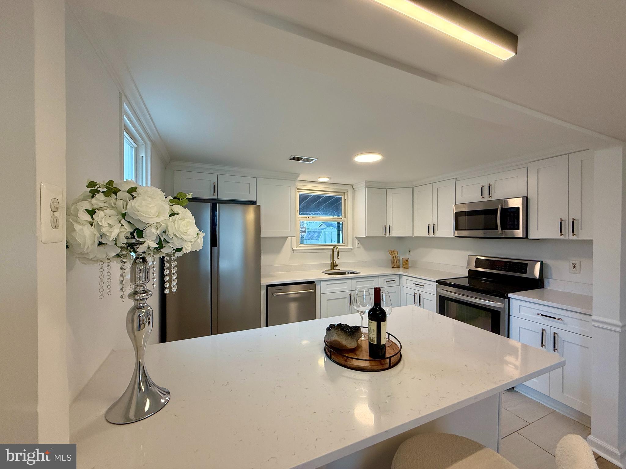 12919 KERRYDALE ROAD