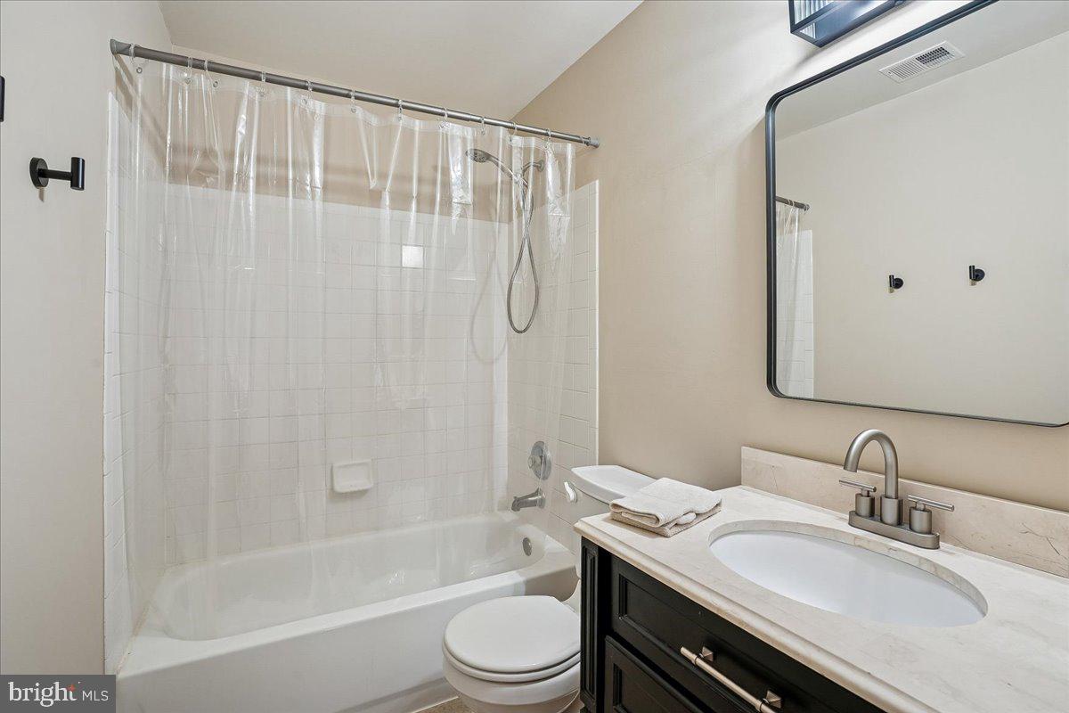 11218 STONEBROOK DRIVE