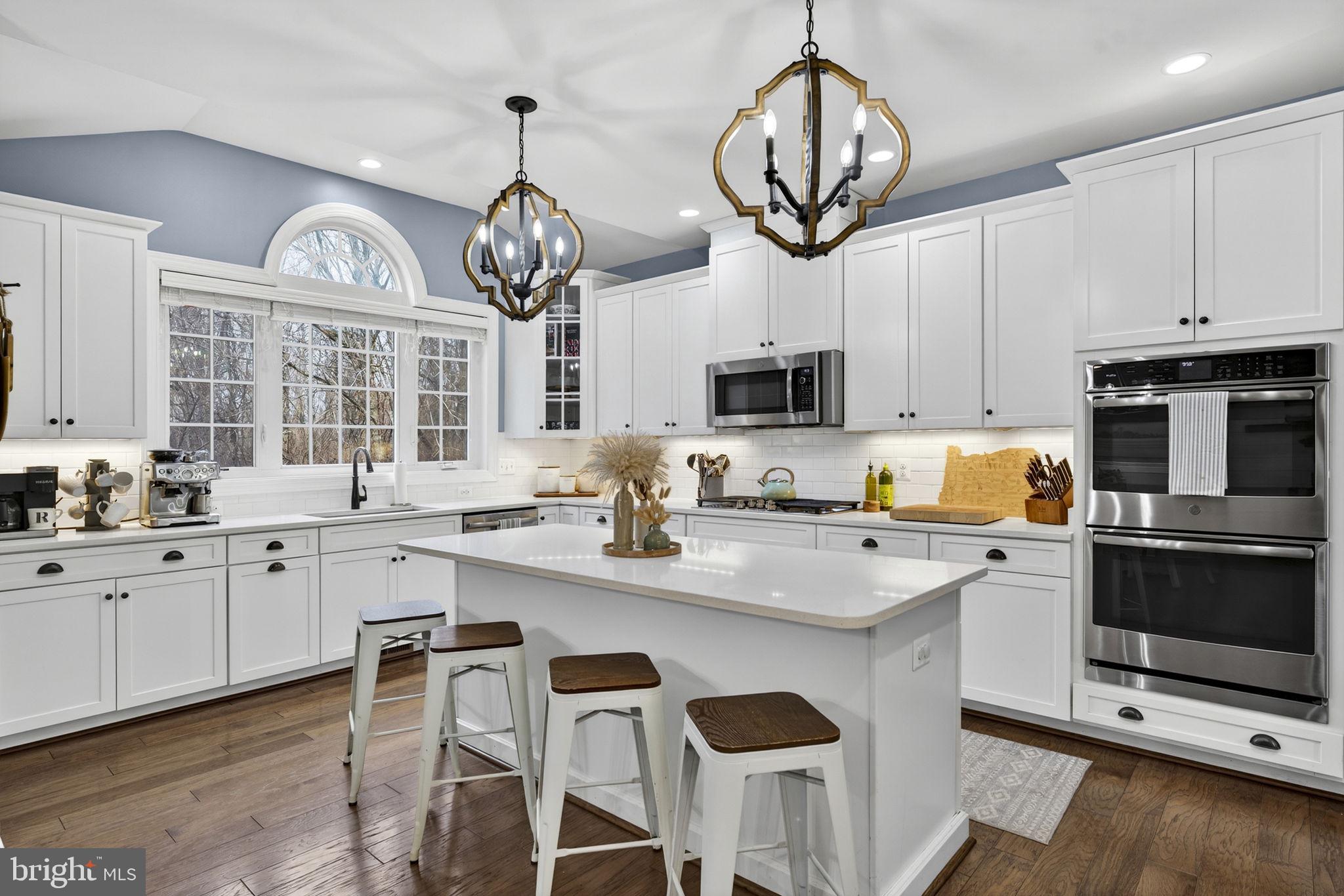 15629 VILLAGE COVE PLACE