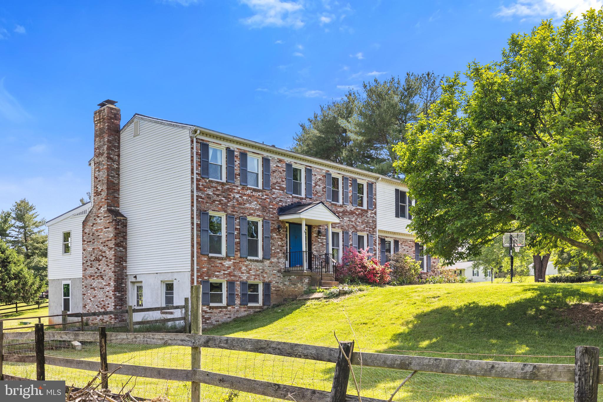 4301 MOUNTAIN VIEW DRIVE