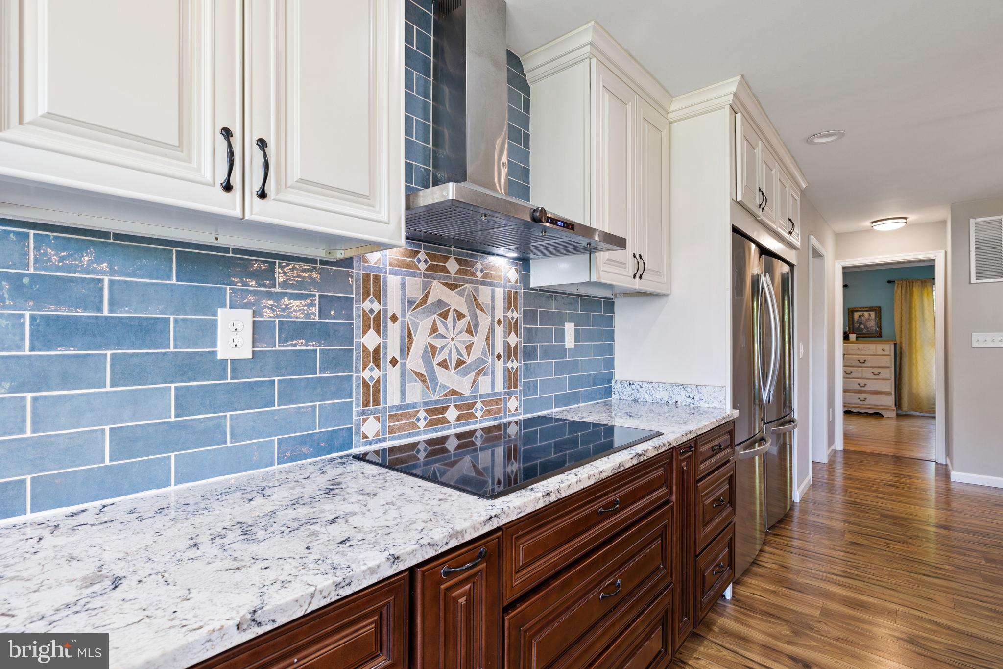 4301 MOUNTAIN VIEW DRIVE