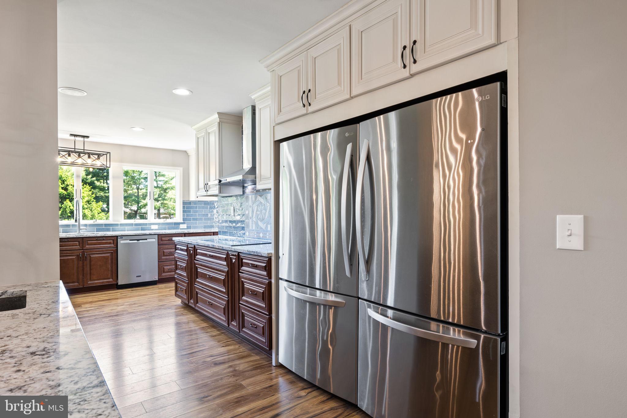 4301 MOUNTAIN VIEW DRIVE