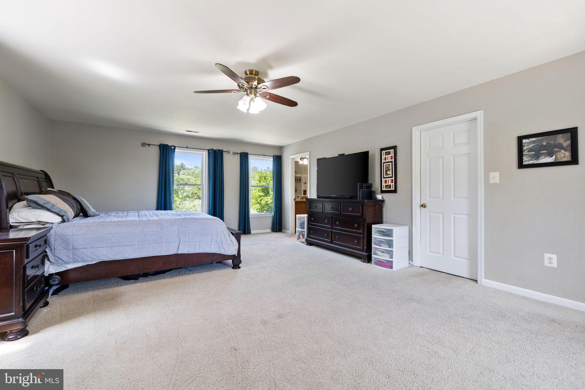 4301 MOUNTAIN VIEW DRIVE