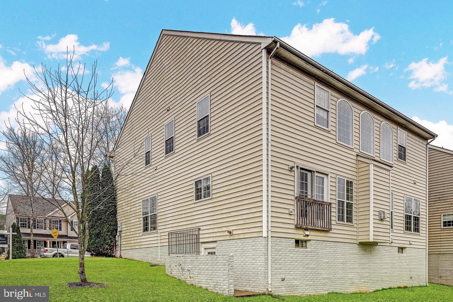 14204 MURPHY TERRACE