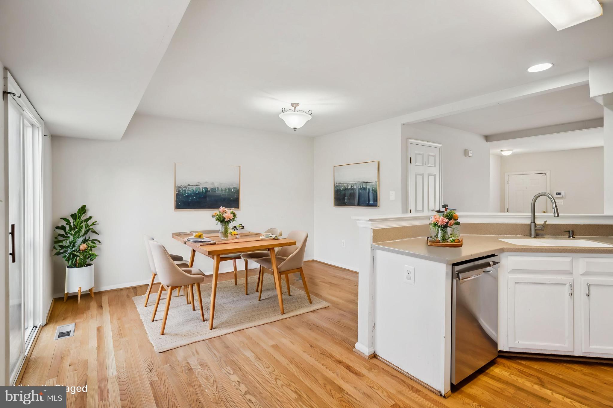 14324 SPRINGFIELD COURT