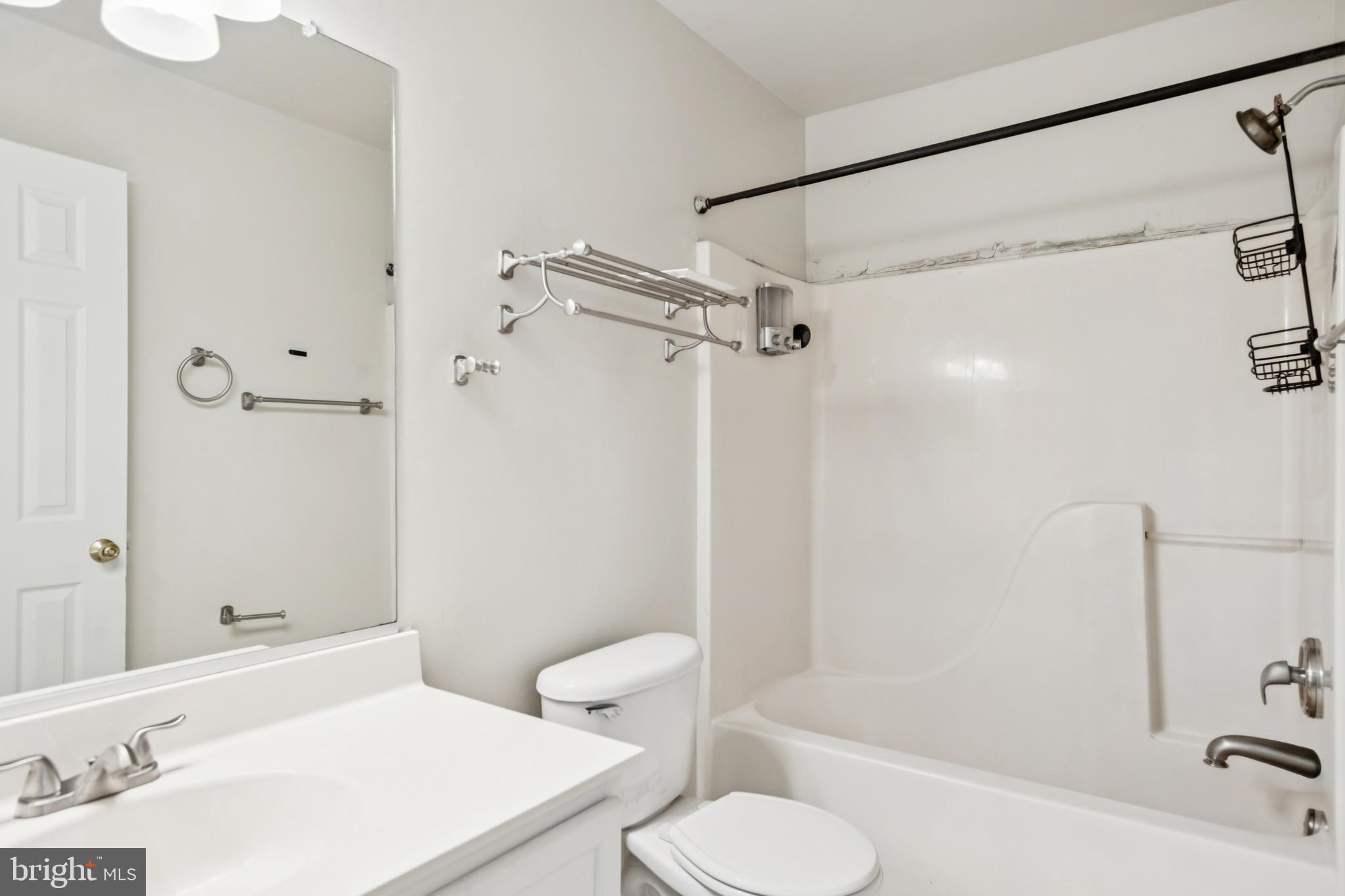 14324 SPRINGFIELD COURT