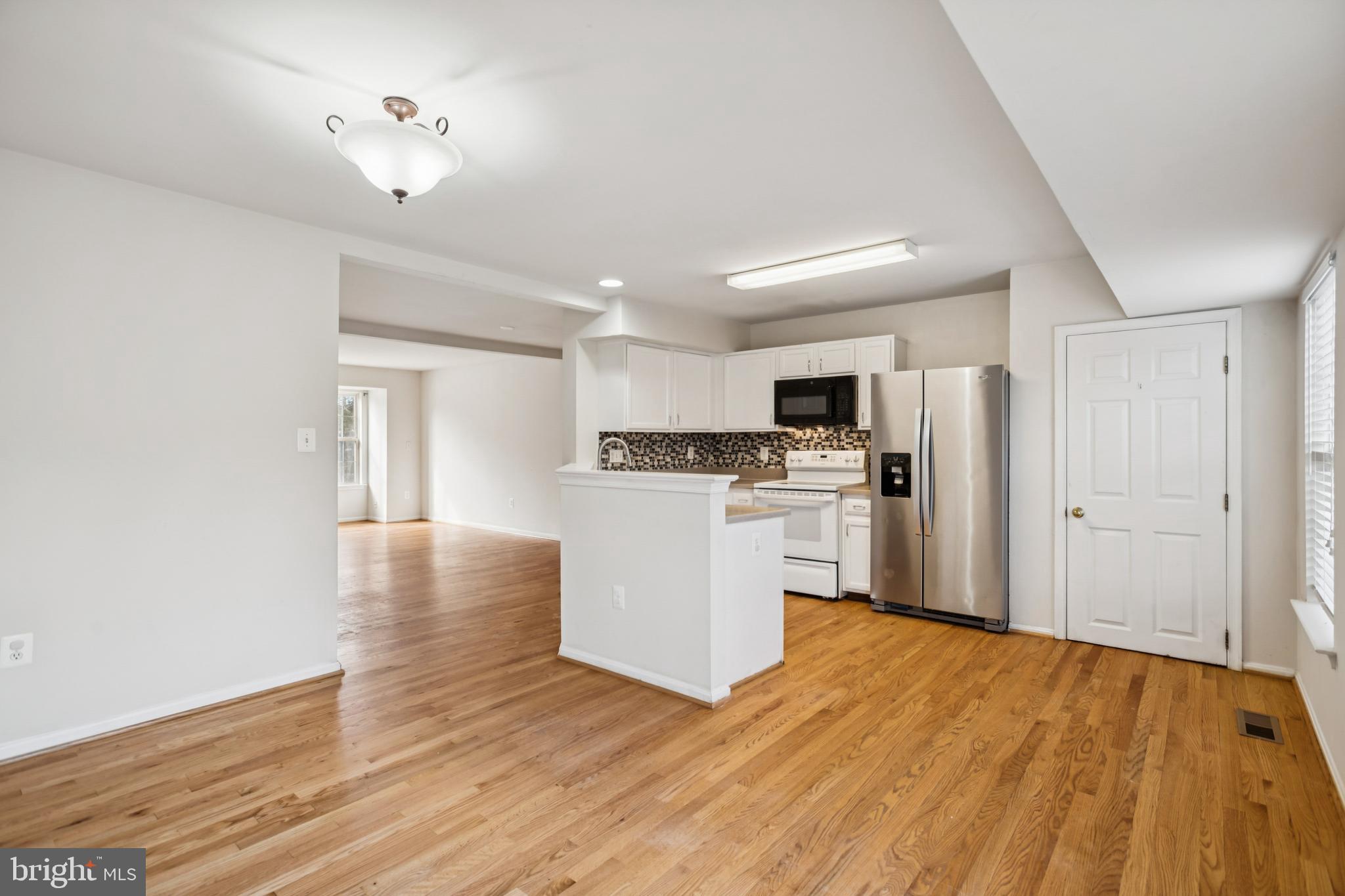 14324 SPRINGFIELD COURT